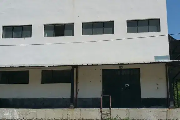 Промишлена сграда в Ловеч, Троян