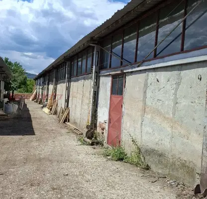 Снимка 3 — Промишлена сграда в Ловеч, с. Орешак