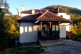 Промишлена сграда в Ловеч, с. Орешак