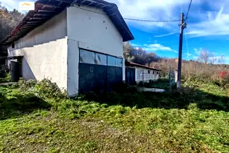 Промишлена сграда в Монтана, с. Песочница