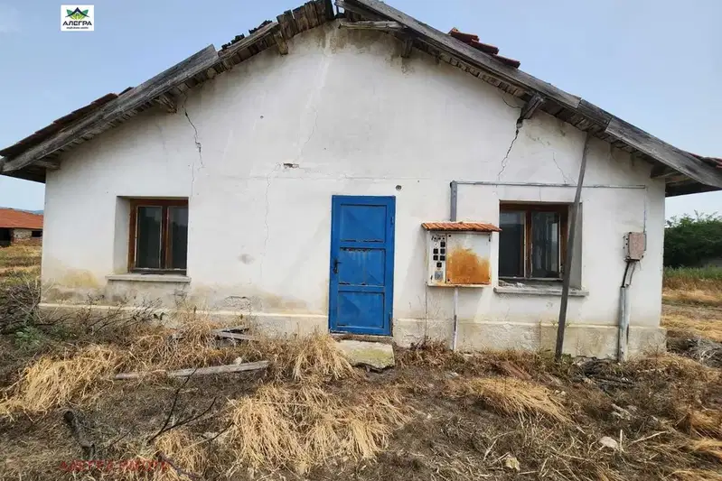 Industrial Building in Oblast Pazardjik, Kalugerovo
