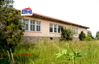 Промишлена сграда в Пазарджик, с. Левски