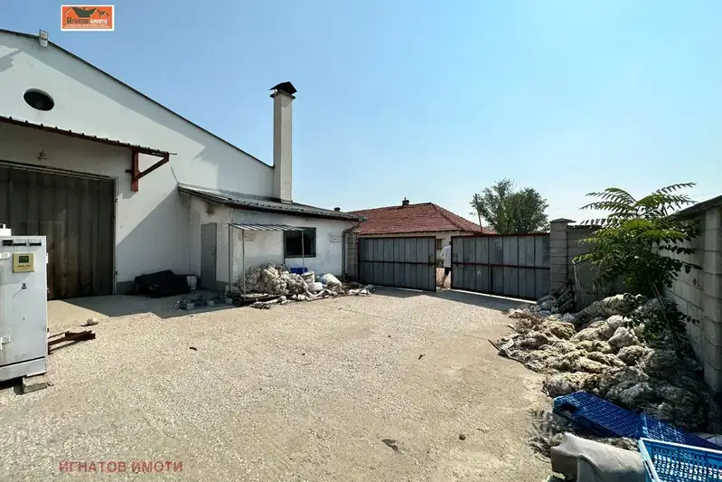 Промишлена сграда в Пазарджик, с. Мало Конаре