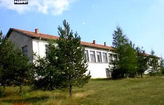 Промишлена сграда в Пазарджик, с. Равногор