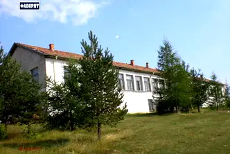 Промишлена сграда в Пазарджик, с. Равногор