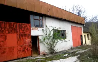 Промишлена сграда в Пазарджик, с. Семчиново