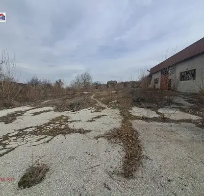 Photo 2 — Industrial Building in Oblast Pazardjik, с. Семчиново