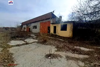 Промишлена сграда в Пазарджик, с. Семчиново