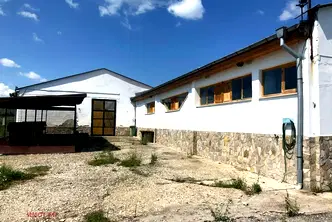 Промишлена сграда в Перник, с. Гърло