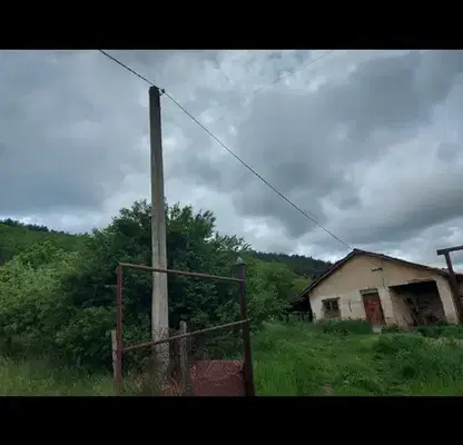Снимка 3 — Промишлена сграда в Перник, с. Ковачевци