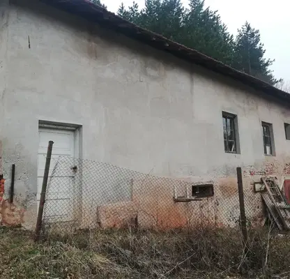 Снимка 2 — Промишлена сграда в Перник, с. Ноевци