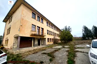 Промишлена сграда в Перник, с. Стефаново