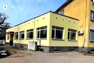 Промишлена сграда в Плевен, Левски