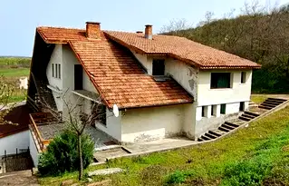 Промишлена сграда в Плевен, Никопол