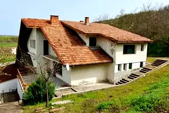 Промишлена сграда в Плевен, Никопол
