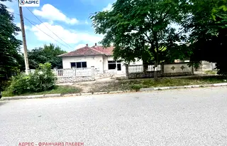 Промишлена сграда в Плевен, с. Брест