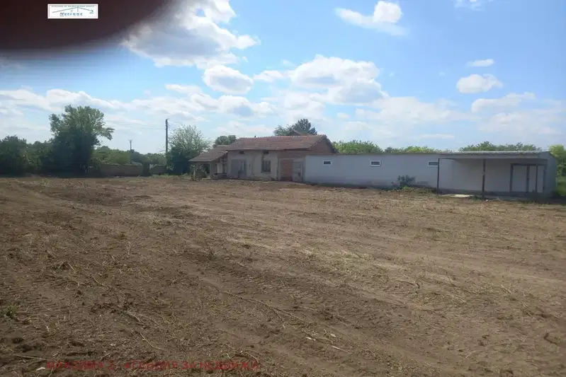 Industrial Building in Oblast Pleven, Obnova