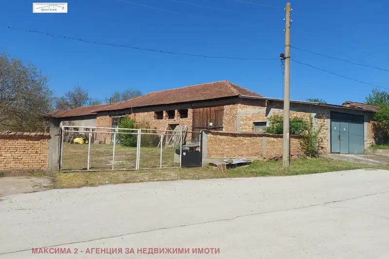 Industrial Building in Oblast Pleven, Obnova