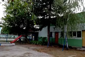 Промишлена сграда в Плевен, с. Ясен