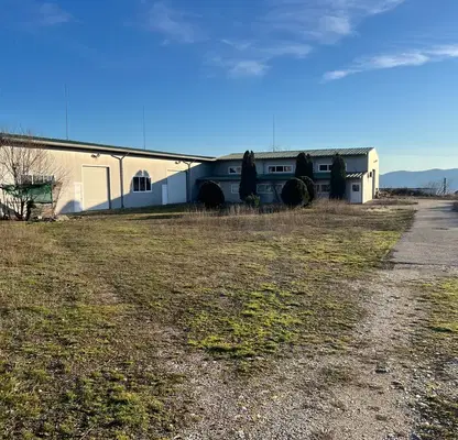 Снимка 2 — Промишлена сграда в Пловдив, Сопот