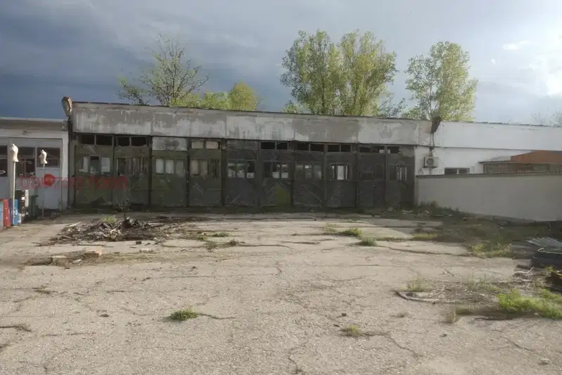 Industrial Building in Oblast Plovdiv, Stamboliiski