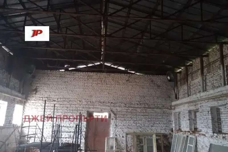 Industrial Building in Oblast Plovdiv, Bolyarino