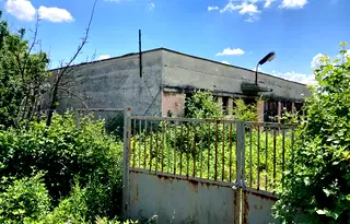 Промишлена сграда в Пловдив, с. Червен