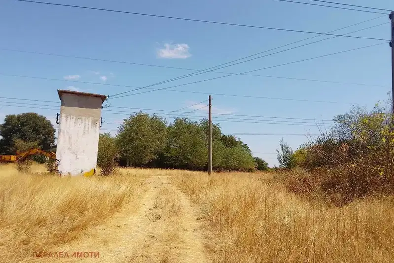 Промишлена сграда в Пловдив, с. Крумово