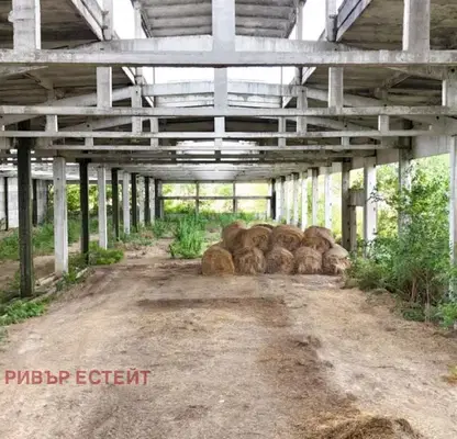 Снимка 5 — Промишлена сграда в Разград, с. Юпер