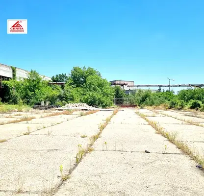 Photo 5 — Industrial Building in Oblast Ruse, Byala