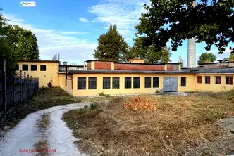 Промишлена сграда в Шумен, Нови пазар