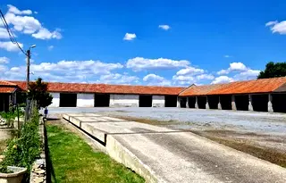 Промишлена сграда в Сливен, с. Коньово