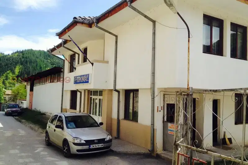 Industrial Building in Oblast Smolyan, Madan