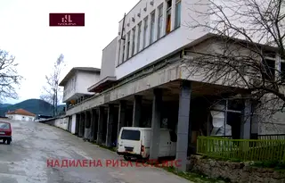 Промишлена сграда в Смолян, с. Славейно