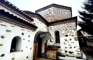 Промишлена сграда в София, Ихтиман