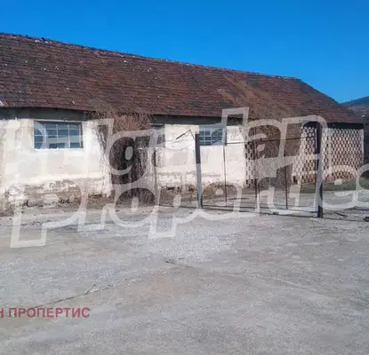 Photo 3 — Industrial Building in област София, Kostenec
