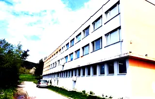 Промишлена сграда в София, Сливница