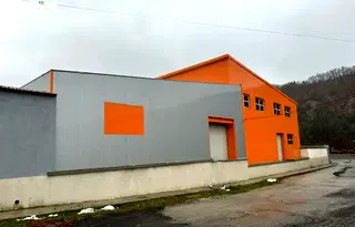 Промишлена сграда в София, с. Радуил