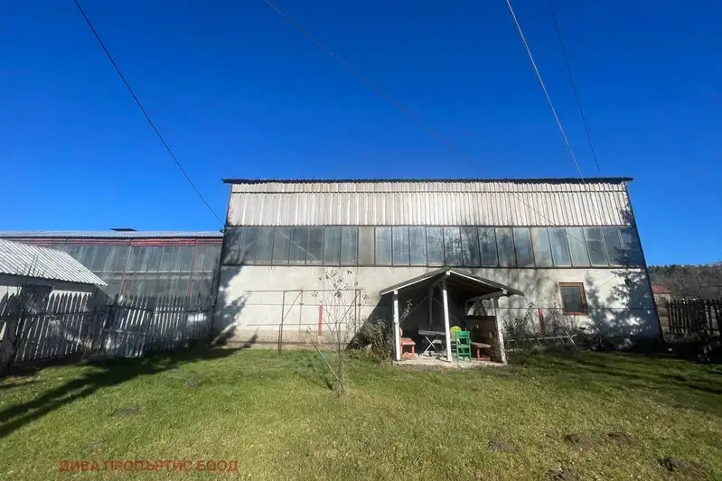 Industrial Building in област София, Reliovo