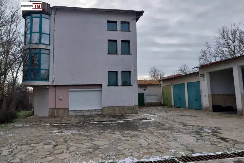 Промишлена сграда в Стара Загора, Раднево
