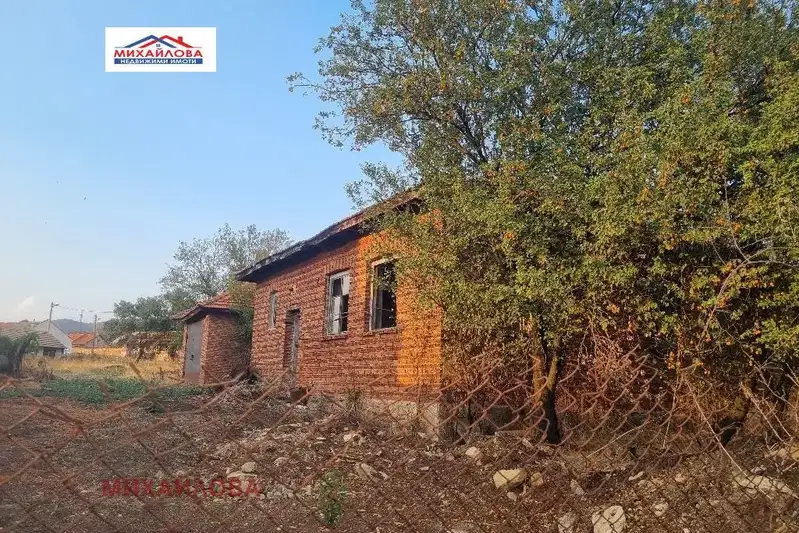 Промишлена сграда в Стара Загора, с. Лозен