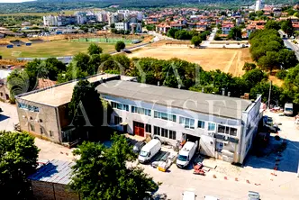 Промишлена сграда във Варна, Аксаково