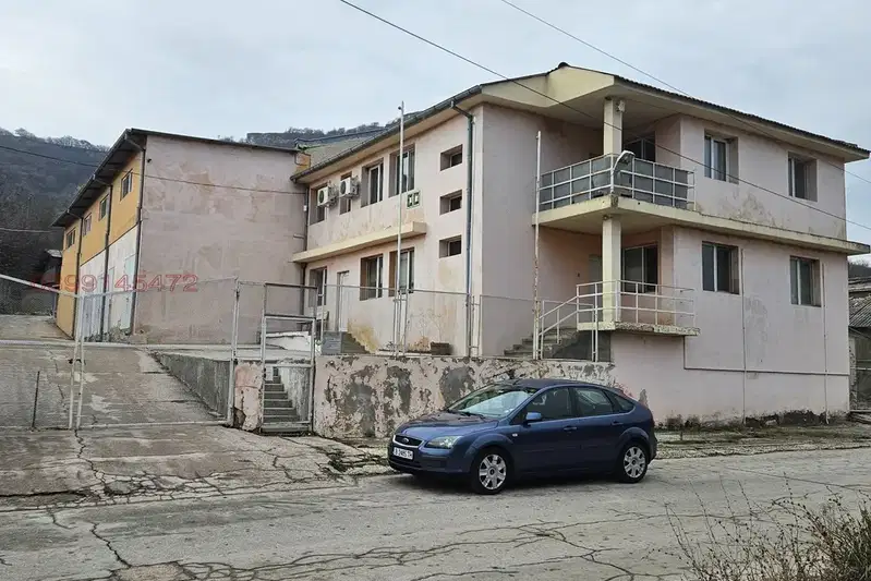 Industrial Building in Oblast Varna, Provadiya