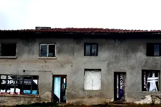 Промишлена сграда във Варна, с. Аврен