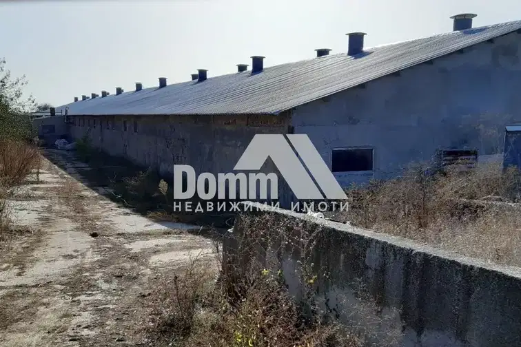 Industrial Building in Oblast Varna, Nikolaevka