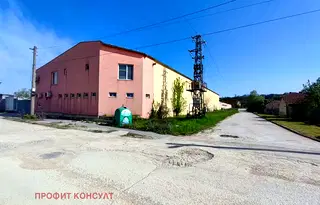 Промишлена сграда във Велико Търново, Горна Оряховица