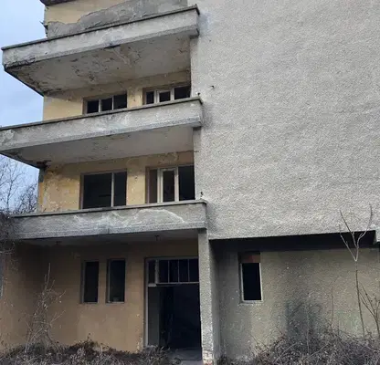 Снимка 4 — Промишлена сграда във Велико Търново, Горна Оряховица