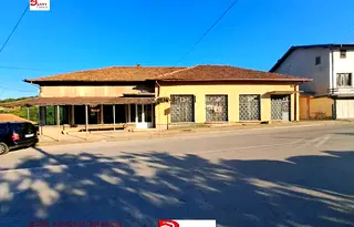 Промишлена сграда във Велико Търново, Свищов