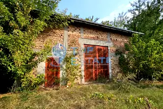 Промишлена сграда във Велико Търново, с. Алеково