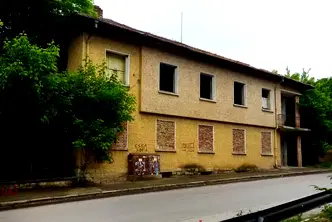 Промишлена сграда във Велико Търново, с. Алеково